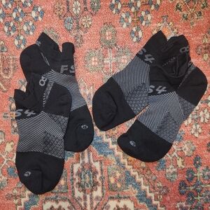 Black and Gray Men's Ankle Socks